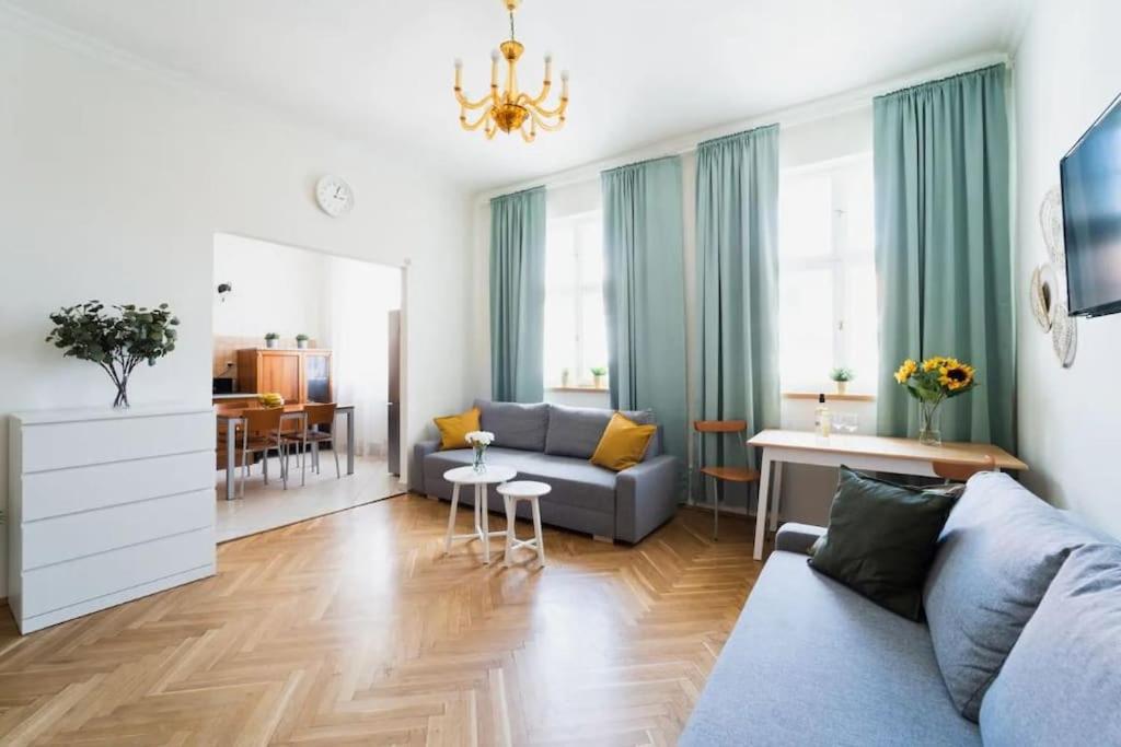 Duze Mieszkanie W Samym Rynku Wroclaw Exterior photo